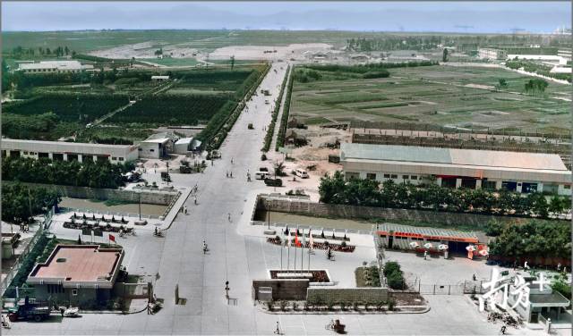 1984年，汕頭迎賓路，兩旁是大片農(nóng)田。