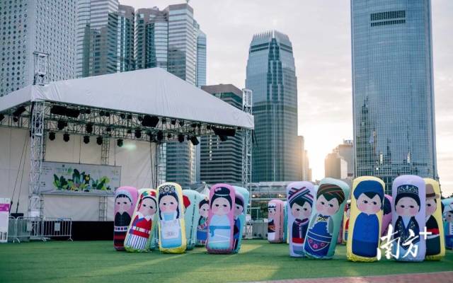鄧卓越設計的民族IP系列在香港展出。