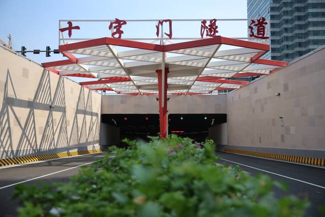 十字門隧道。南方+記者 關(guān)銘榮攝