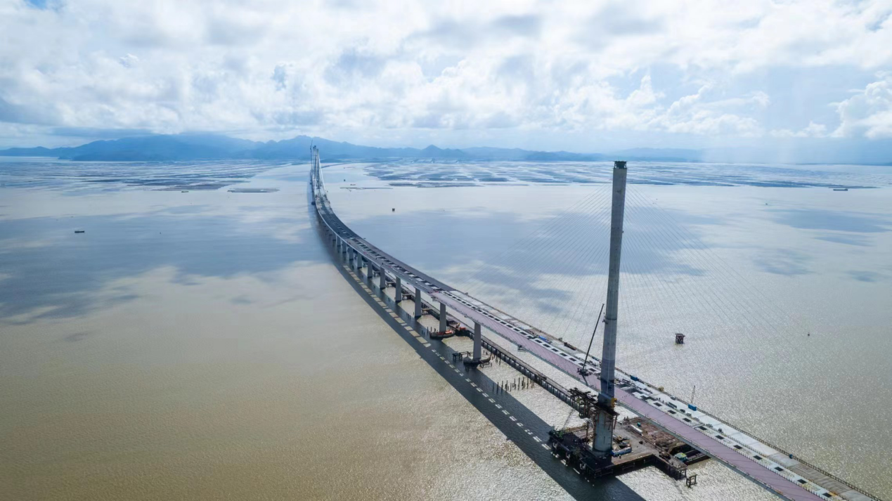黃茅海跨海通道實(shí)景圖（活動(dòng)承辦方供圖）