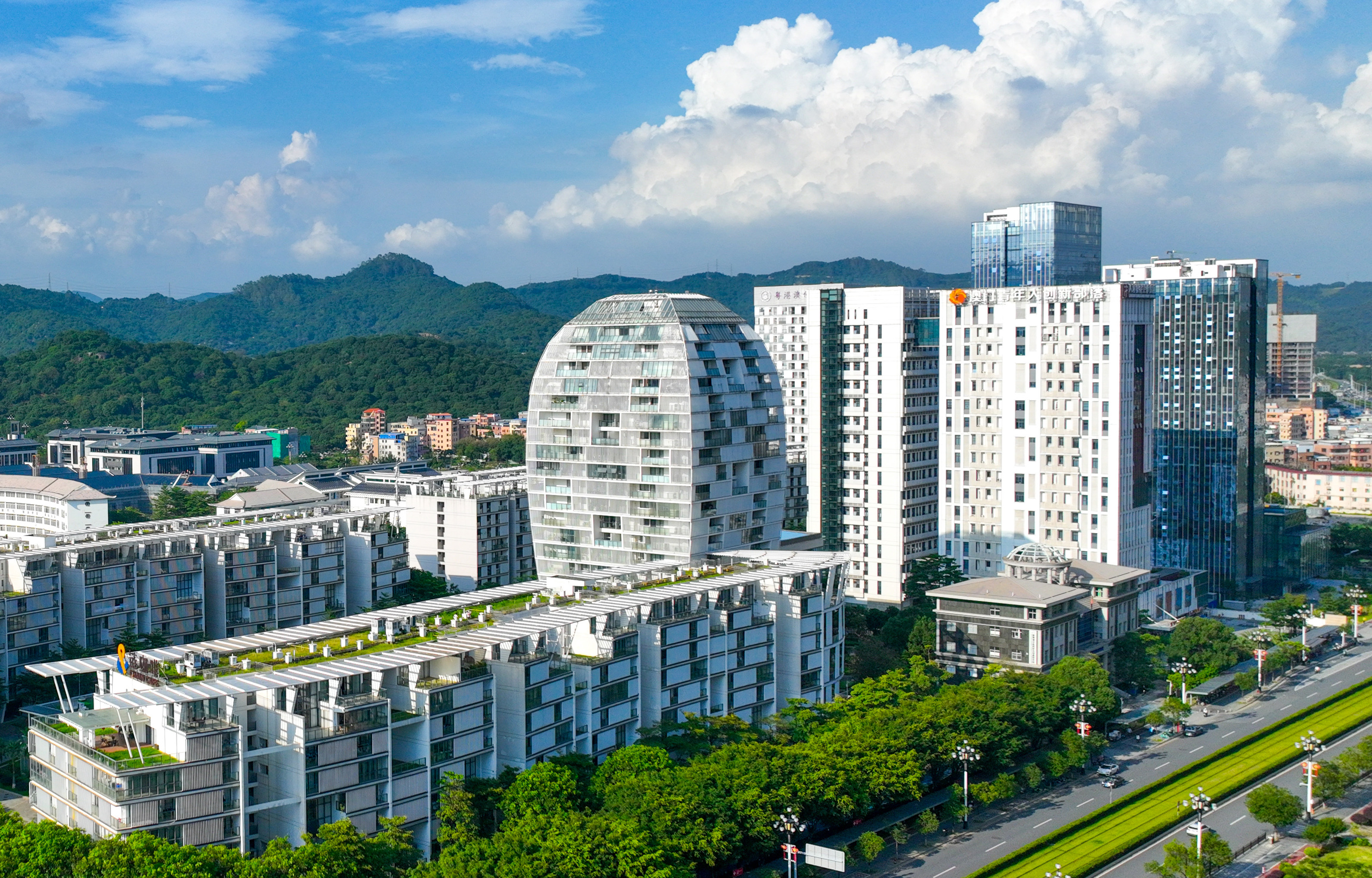 位于廣州市黃埔區(qū)的澳門青年人創(chuàng)新部落。李劍鋒 攝