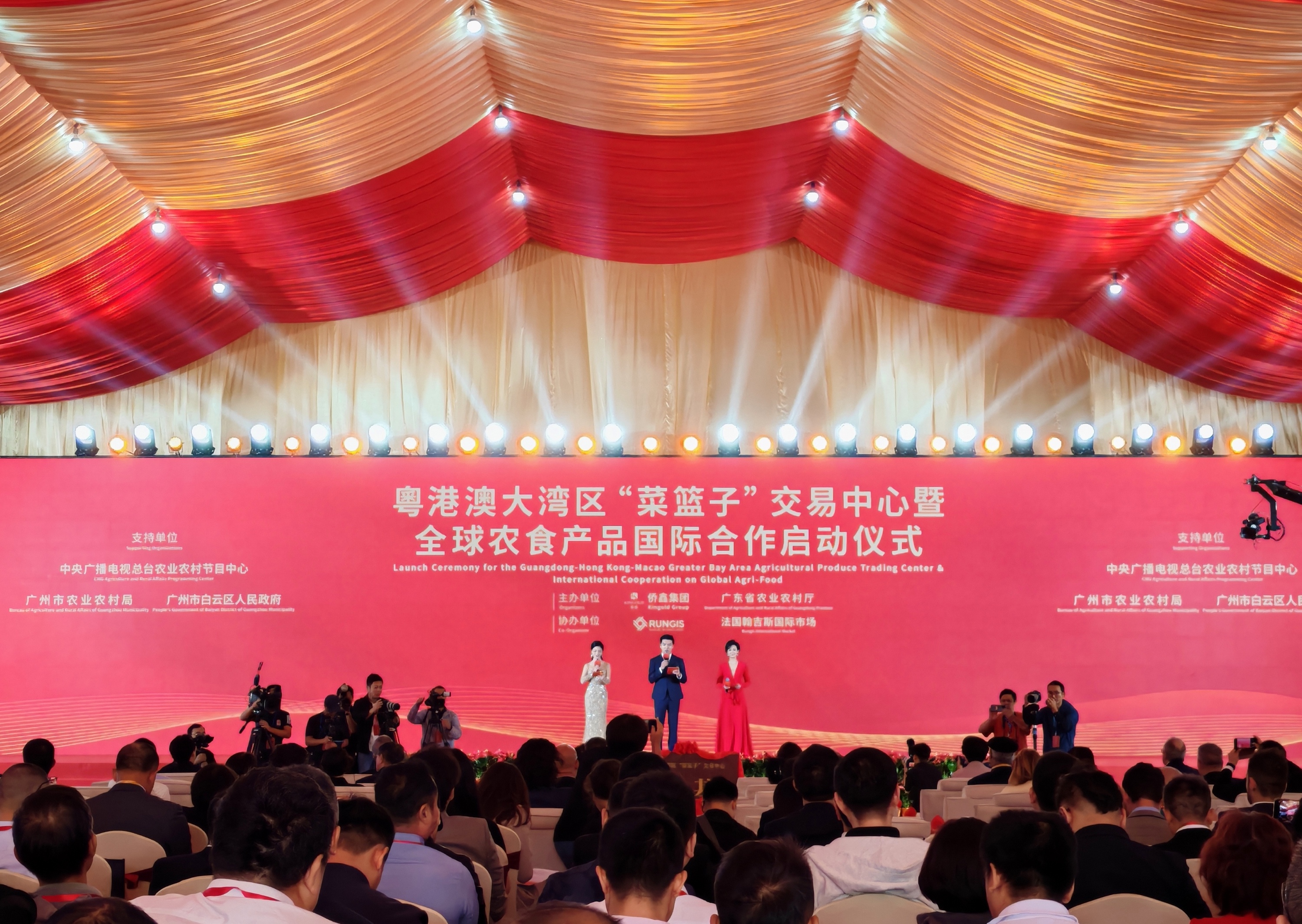 儀式現(xiàn)場。人民網(wǎng) 寧玉瑛攝