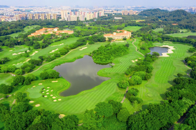 東莞峰景高爾夫球場(chǎng)。