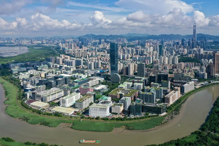 俯瞰河套深港科技創(chuàng)新合作區(qū)深圳園區(qū)（2023年8月23日攝，無人機(jī)照片）。新華社記者 梁旭 攝