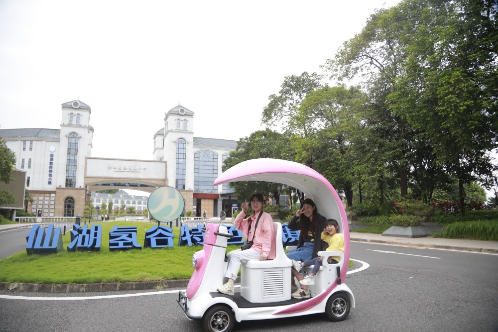 氫能親子車(chē)。新華社發(fā)（李仁生 攝）
