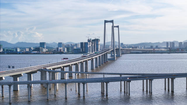 深中通道。