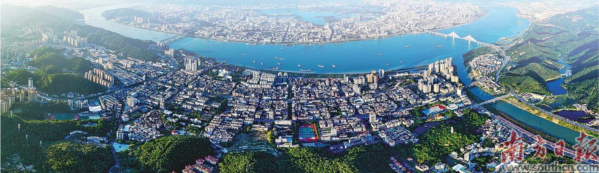  2025年，肇慶力爭突破GDP3000億元目標(biāo)，向更高質(zhì)量的千億進階之路奮進。梁亮 攝