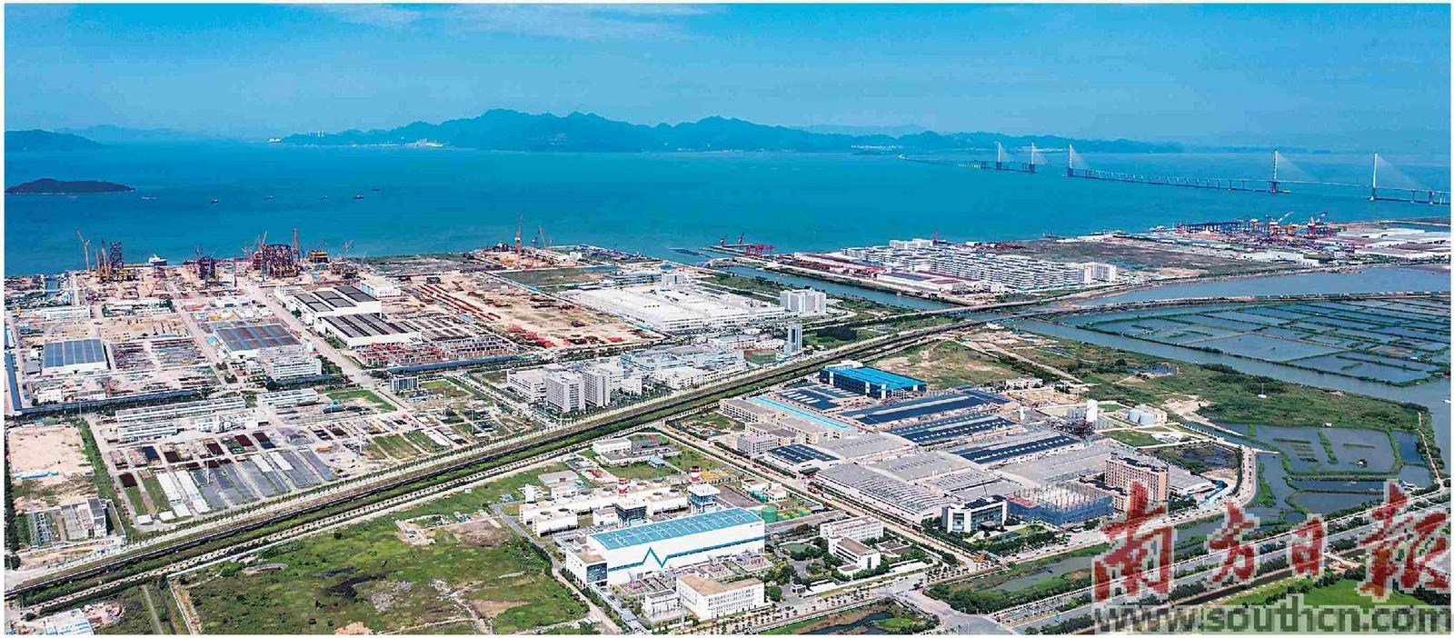 珠海經(jīng)開區(qū)以全市4%的土地，實(shí)現(xiàn)約1/4的規(guī)上工業(yè)總產(chǎn)值。關(guān)銘榮 攝