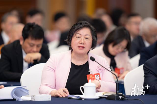 全國人大代表、廣東省人民醫(yī)院（省醫(yī)學(xué)科學(xué)院）黨委書記周琳：“三張?zhí)幏健弊寖?yōu)質(zhì)醫(yī)療資源更觸手可及