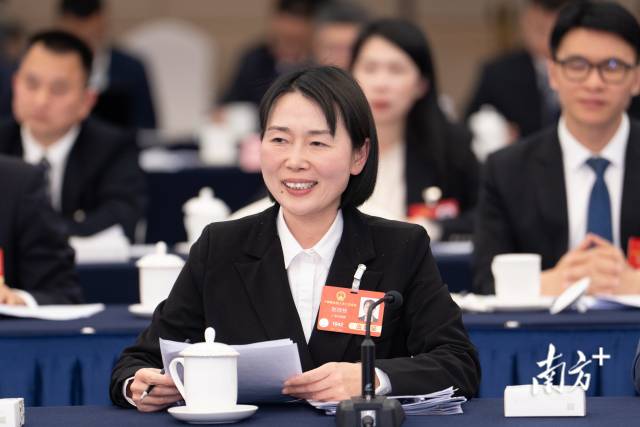 全國人大代表、中山市中山紀(jì)念中學(xué)副校長趙桂枝：深化“教育共同體”建設(shè) 推動(dòng)優(yōu)質(zhì)資源下沉
